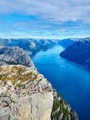 Unbound by any rules